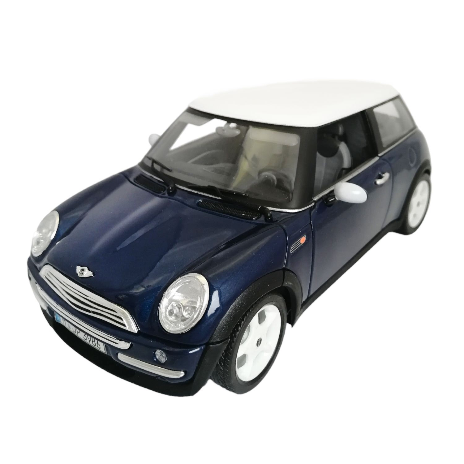 Mini Cooper 1:18 коллекционная металлическая модель автомобиля Bburago  18-12034 blue - купить с доставкой по выгодным ценам в интернет-магазине  OZON (820932358)