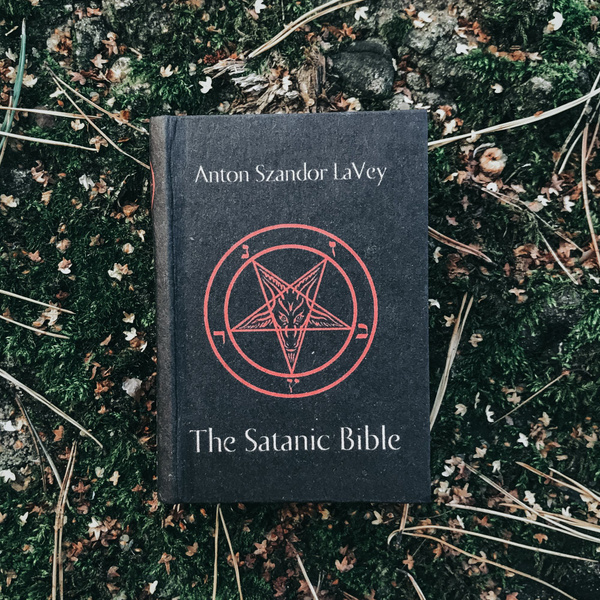 The Satanic Bible (souvenier edition) - купить с доставкой по выгодным ...