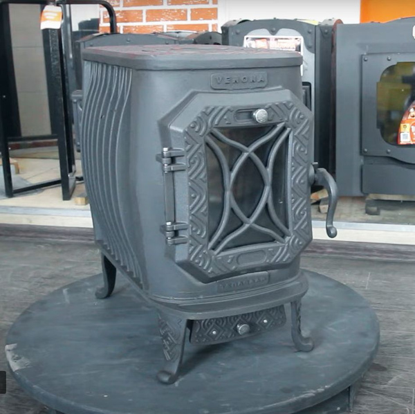 Отопительная печь-камин Теплодар Verona 200, чугун - купить по выгодной ...
