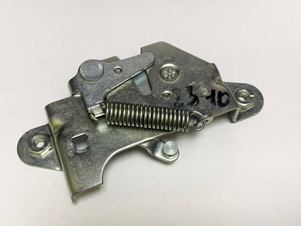 Замок капота на Ваз 2110, Нива Шевроле - LADA арт. 756786-00 - купить ...