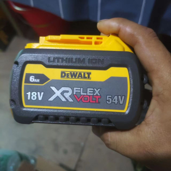 Аккумулятор DeWalt DCB547-XJ 8.0А*ч (индикатор заряда) - купить с ...