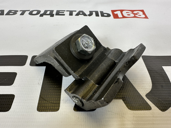 Петля передней двери ВАЗ 2110,2108,2109 - Тольятти арт. тл-000090 ...