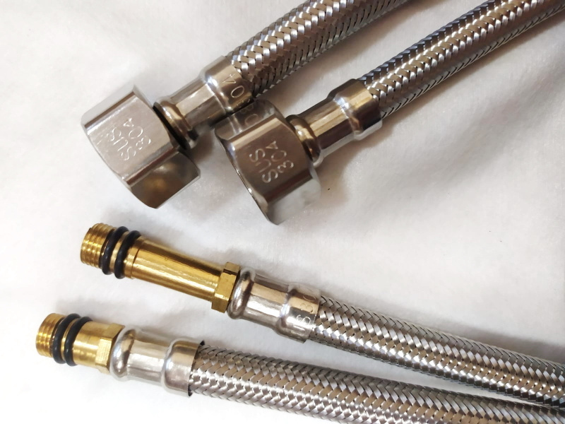 Характеристики Гибкая подводка для смесителей 50 см, 1/2-М10 усиленная ...