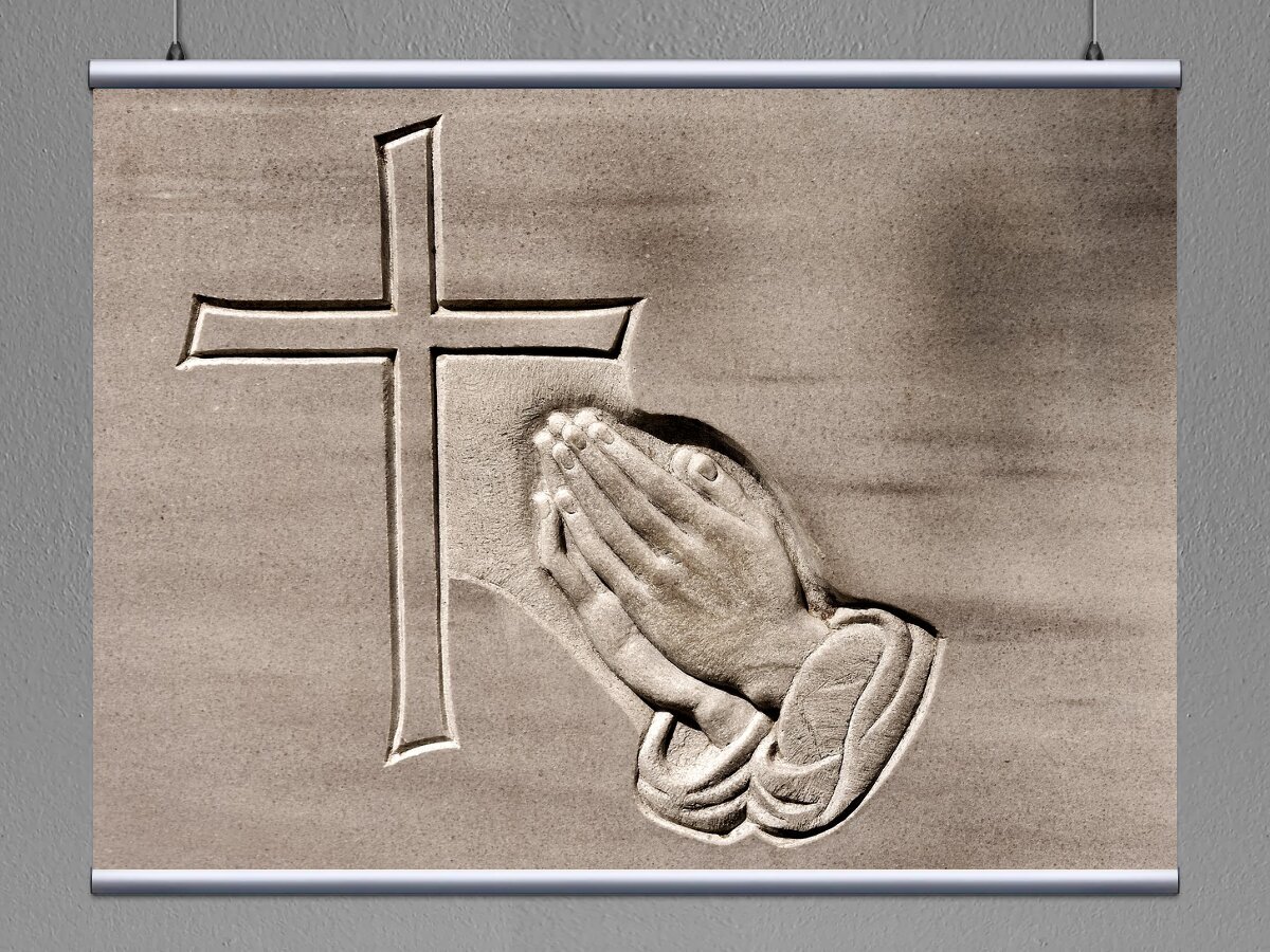 Руки в молитвенном жесте