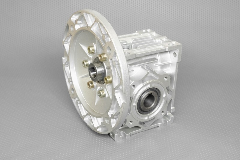 Редуктор nmrv-s040 80 рам 11/140. Редуктор nmrv 040 20 рам 14 160. Редуктор 040. Редуктор 040. Vemper редуктор.