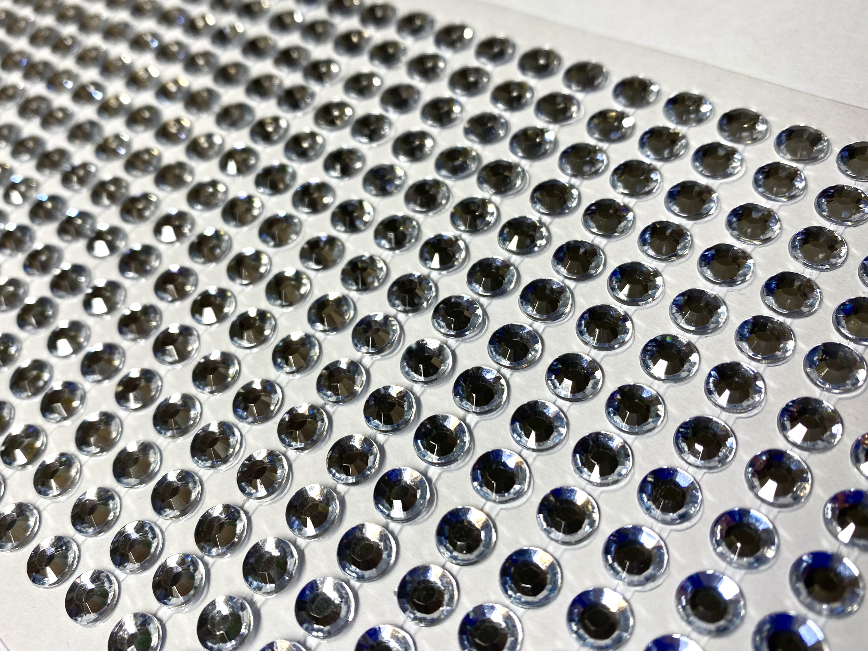 Где Можно Купить Самоклеющиеся Блоки