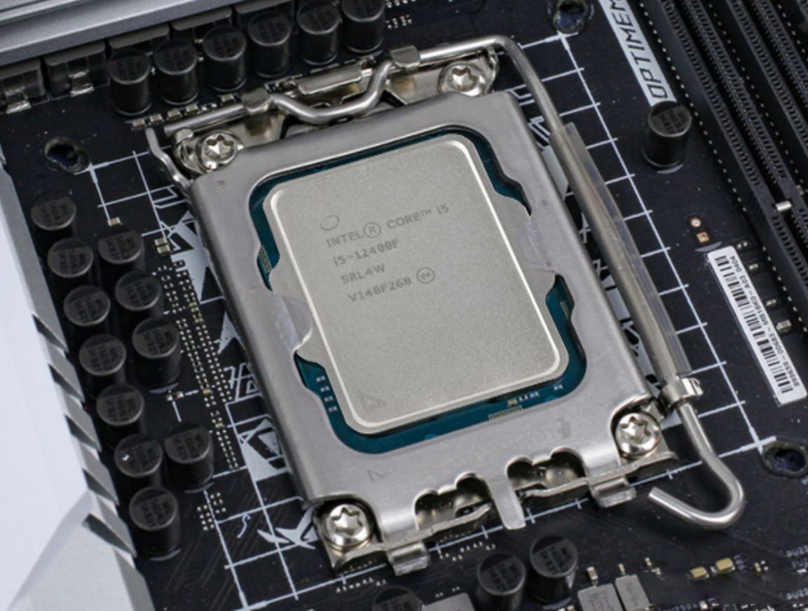 Intel 12400f vs ryzen 5 5600. Intel Core i5 12400f. Процессор Intel i5 12400f. Intel Core i5-12400f OEM. Core i5-12400f Box.