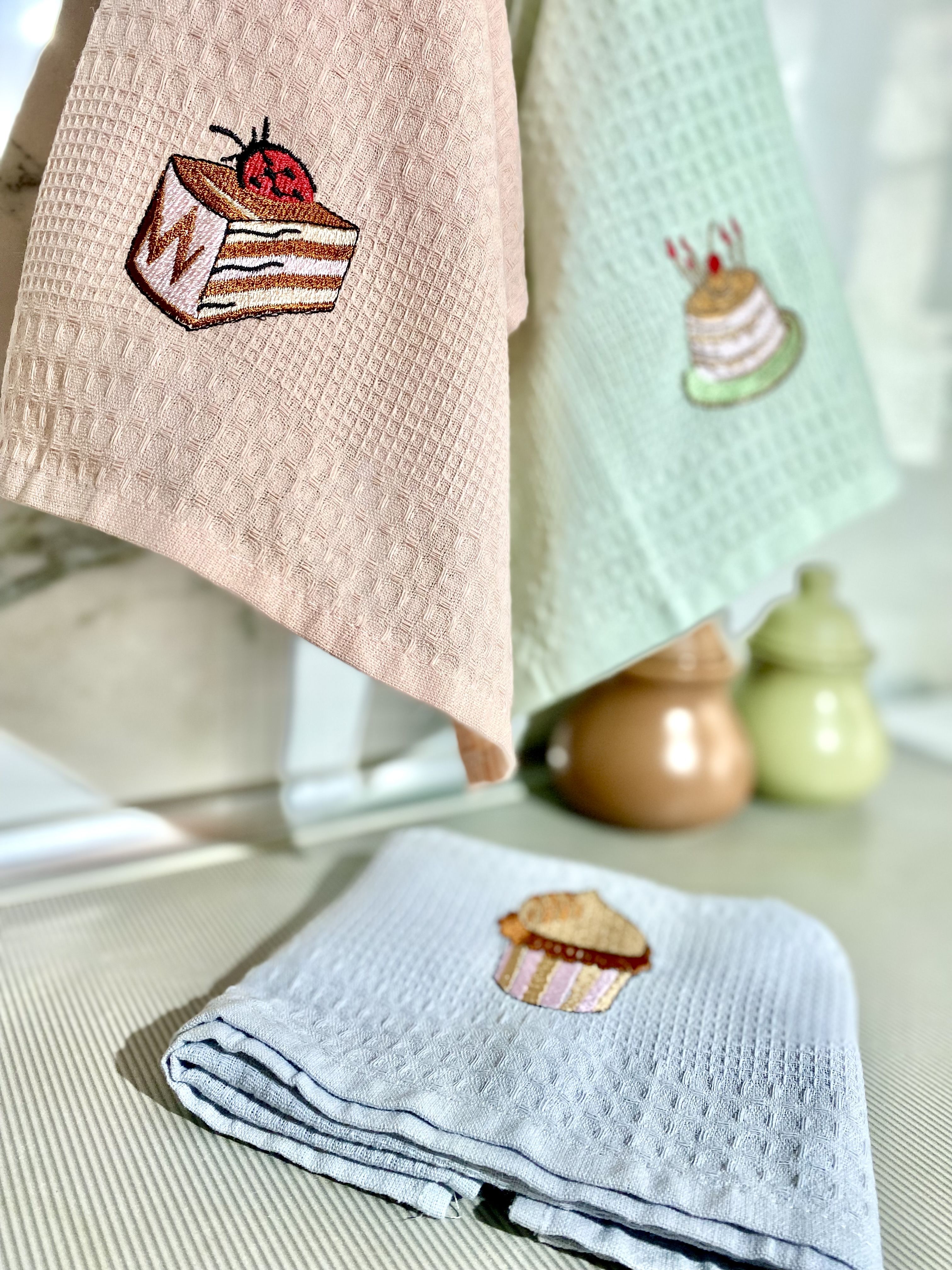 Кухонные полотенца с вышивкой