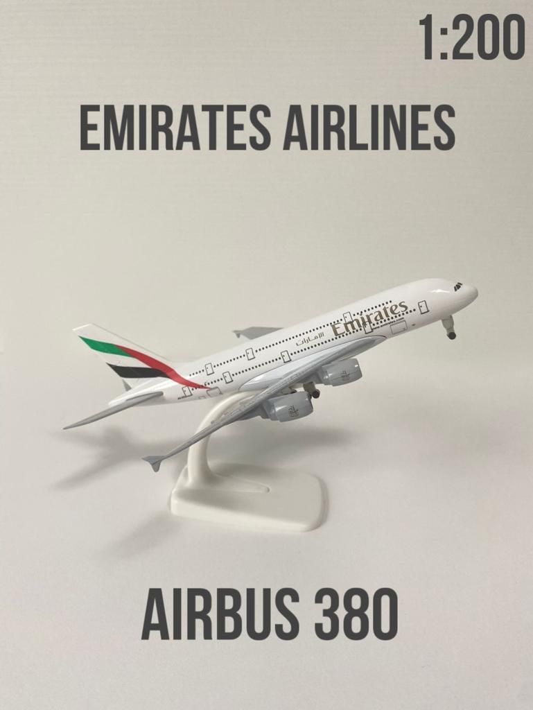 Модель самолета металлическая с шасси 20 см Emirates airlines-A380 - купить  в интернет-магазине OZON по выгодной цене (857060399)