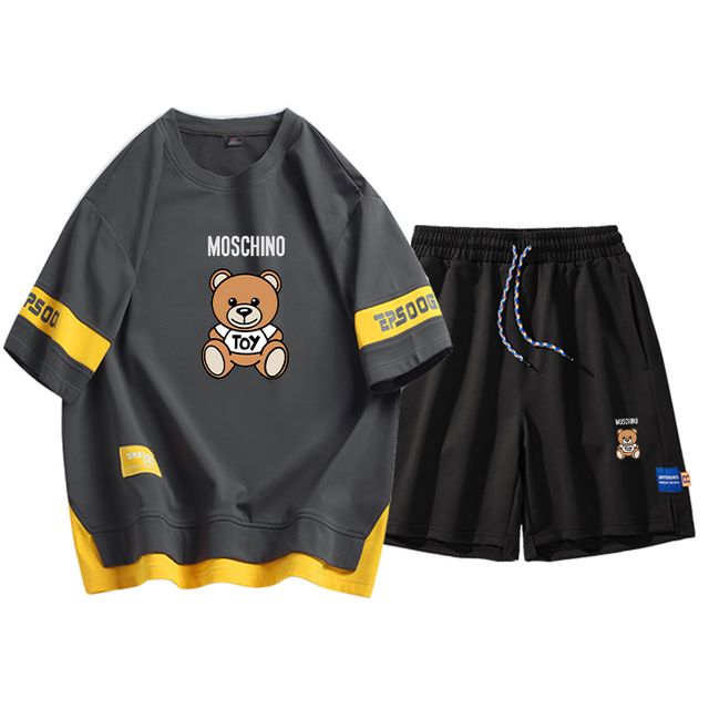 Спортивный костюм Moschino model t1711