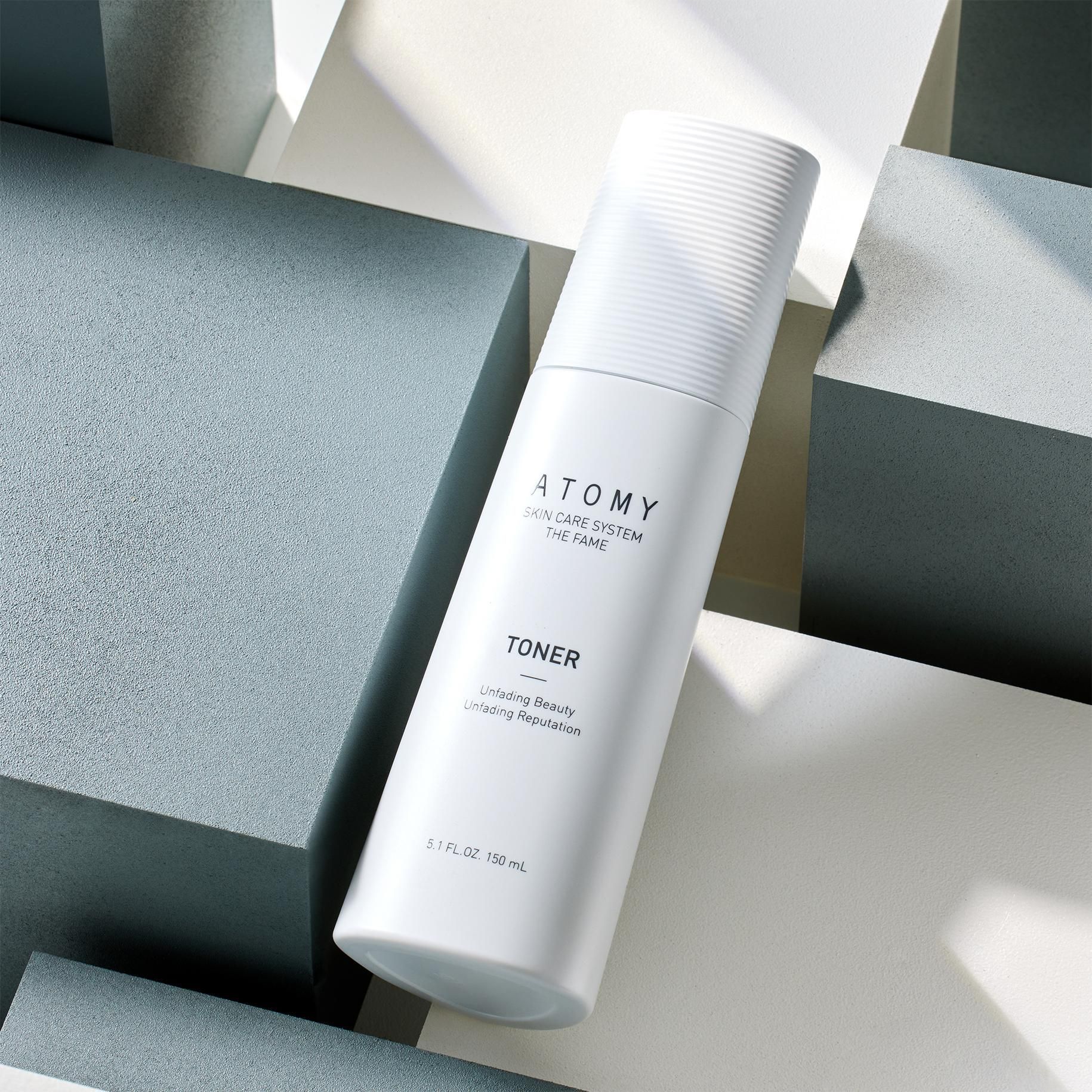 Атоми акне эксперт пенка для умывания. Набор акне атоми. Атоми тонер. Атоми тонер абсолют. Атоми тонер абсолют.