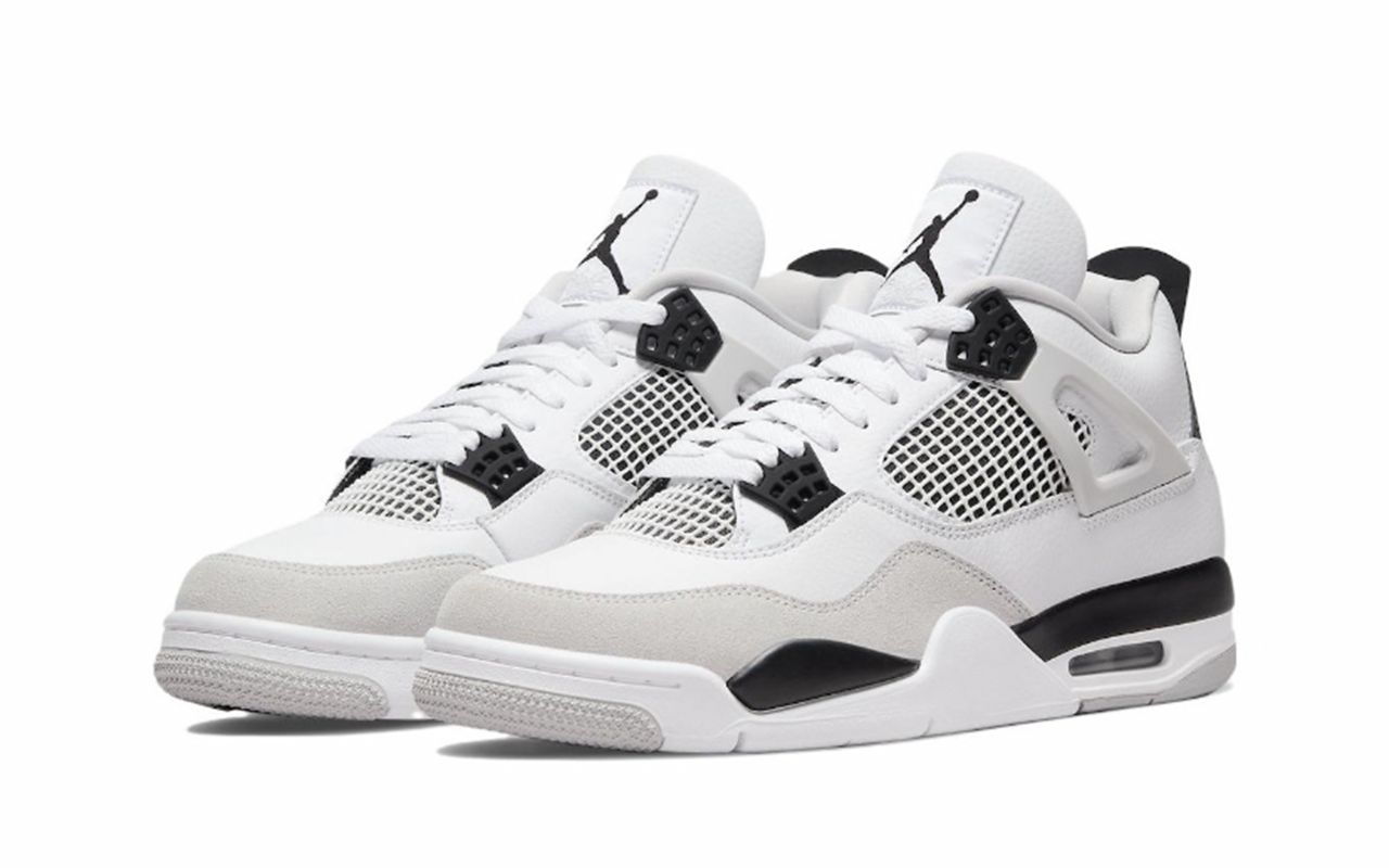 Nike Air Jordan 4 Retro