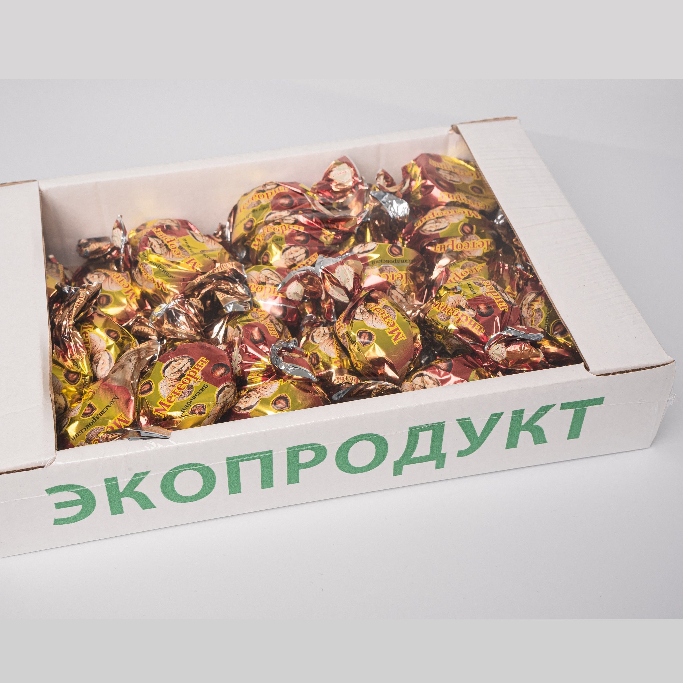 Александровский двор конфеты метеорит купить нальчик. Конфеты метеор дагестанский. Конфеты метеорит нальчик. Конфета метеорит александровский. Конфеты метеорит александровский двор калорийность.