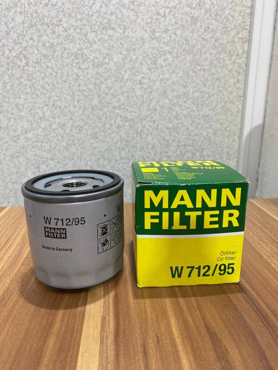 MANN FILTER Фильтр масляный арт. W712/95, 1 шт.