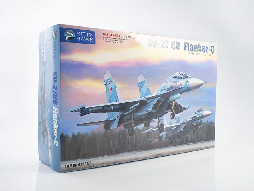 СборнаямодельсамолетаKITTYHAWKСамолетSu-27UBFlanker-C,масштаб1/48