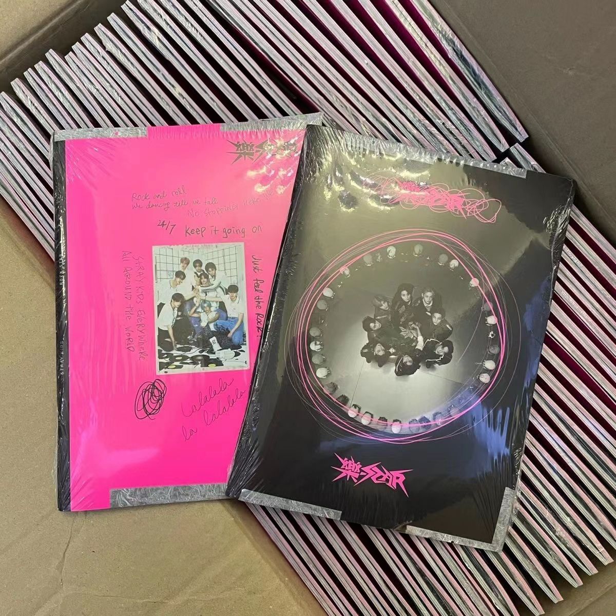 CD Альбом Stray Kids - ROCK-STAR (ROCK VER.) - купить по низким ценам в  интернет-магазине OZON (1313073127)
