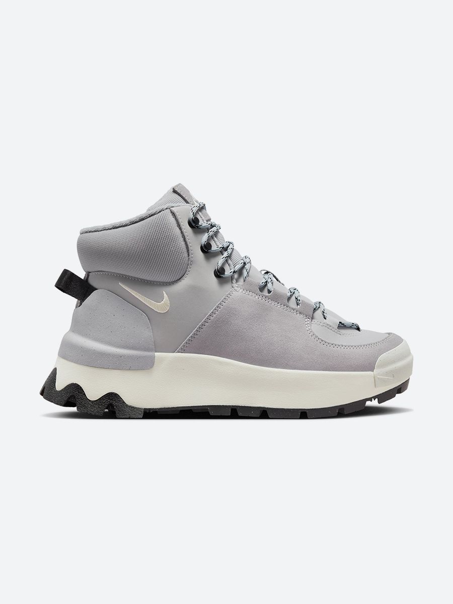 Nike boots grey on sale