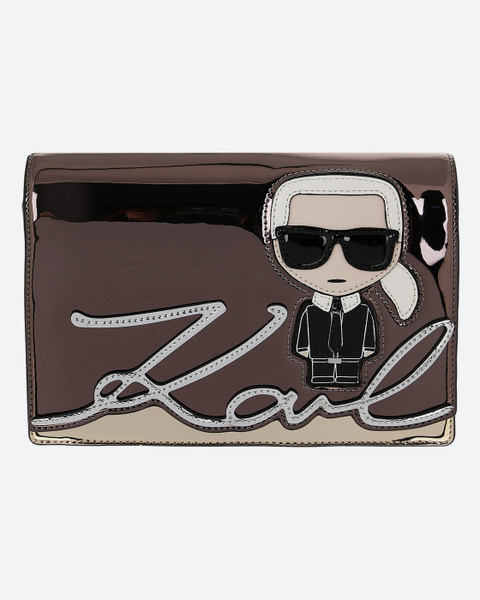 дизайнерский чемодан и солнцезащитные очки