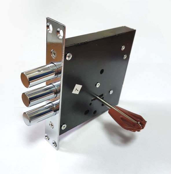 Замок врезной сувальдный Master Lock (Мастер Лок) 2514С-3-хригельный ...