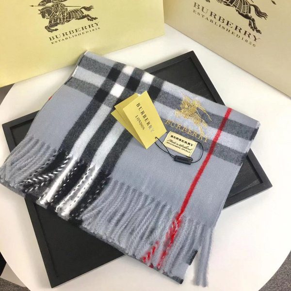 Палантин Burberry - купить с доставкой по выгодным ценам в интернет ...