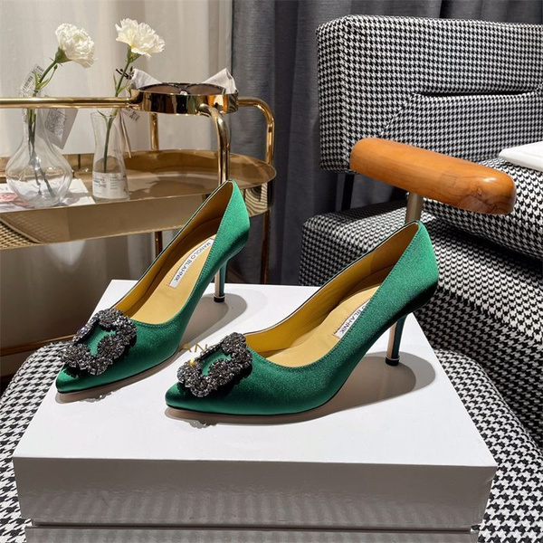 Туфли MANOLO BLAHNIK - купить с доставкой по выгодным ценам в интернет ...