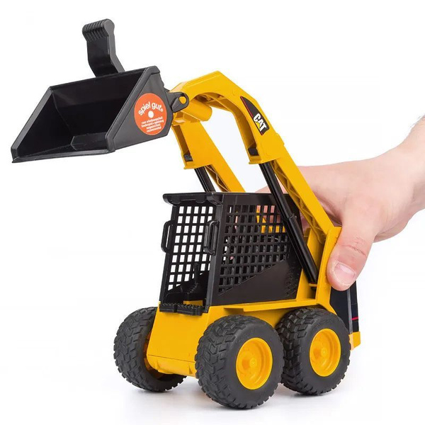 Погрузчик Bruder Cat Skid Steer Loader - купить с доставкой по выгодным ...