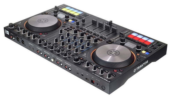 Native Instruments TRAKTOR KONTROL S4 MK3 DJ-контроллер - купить с ...
