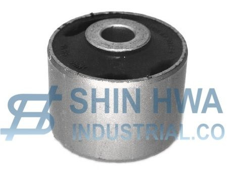 SHINHWA С/блок перед.верх.рычага 48632-35080 PRADO-90 96-02