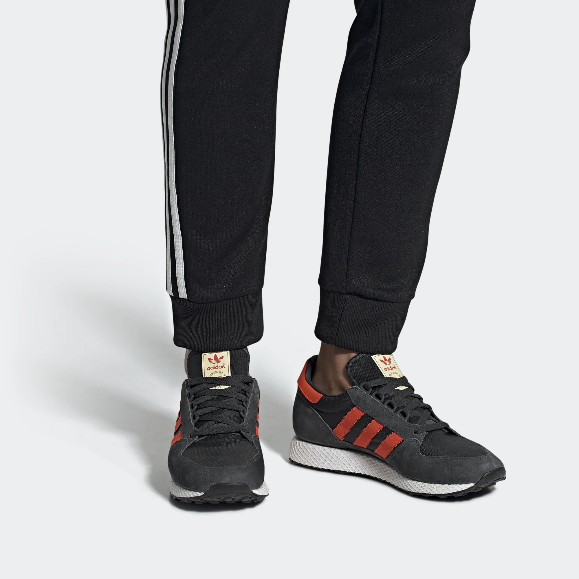 adidas forest grove bd7940