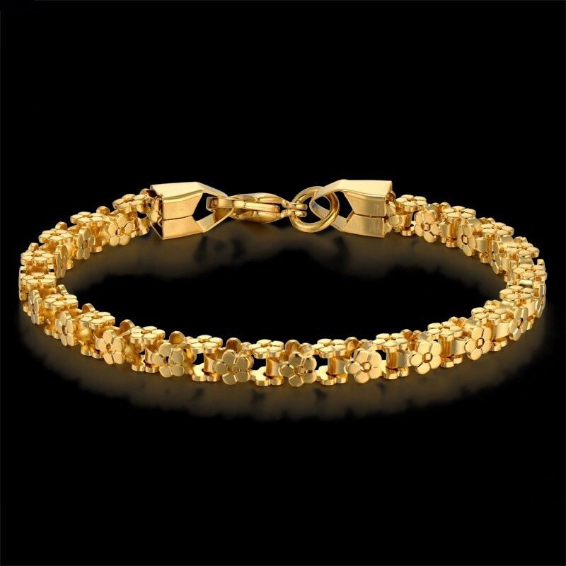 Красивые браслеты из золота на руку