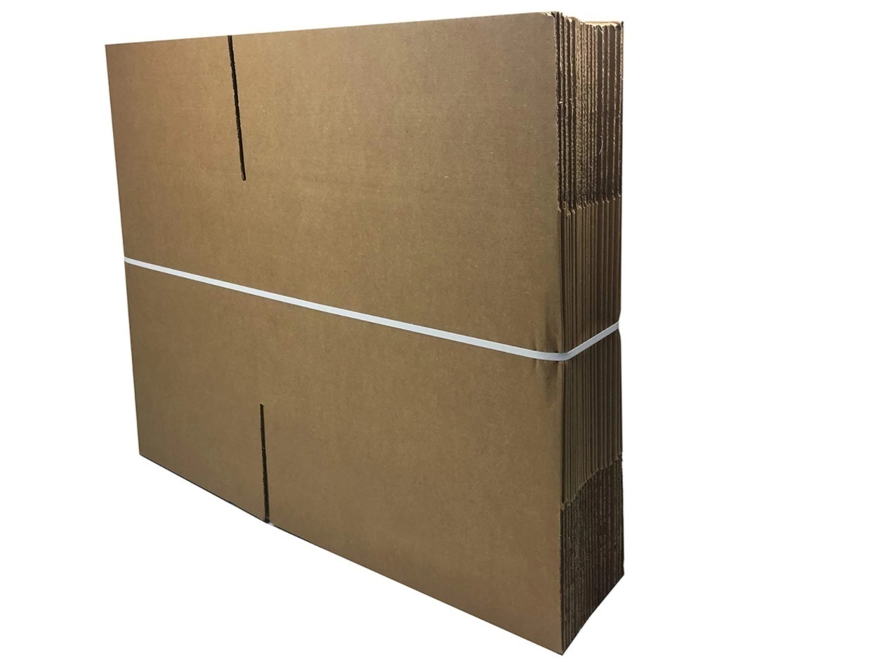 коробка картонная 500х380х300. максидом коробка картонная. короб 60 40 40 в руках. максидом коробки для переезда. коробки из максидома.