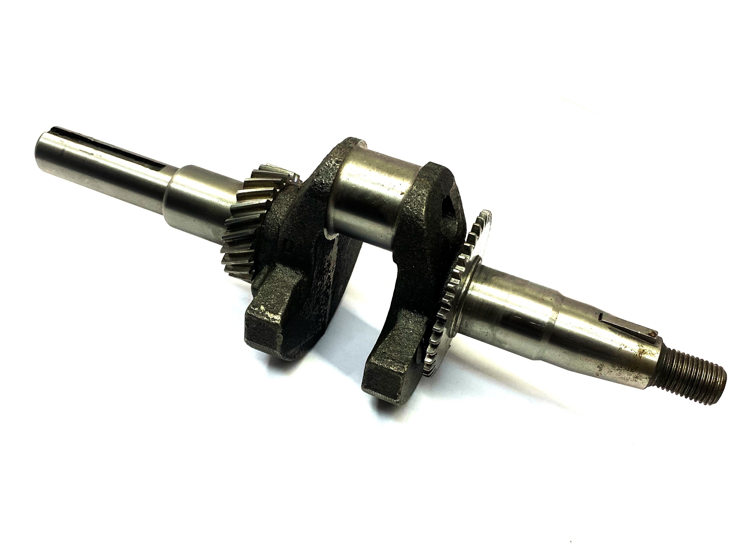 Коленвал цилиндр. Коленвал цилиндр. Коленчатый вал 6 цилиндрового двигателя. Коленчатый вал двигателя л/м ямаха 40 3х цилиндровая. Коленвал цилиндр.