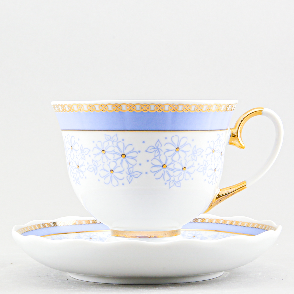 Чашка бутон. Чашка гарднер фарфор. Чашка с блюдцем чайная ф. Сервиз лунный императорский фарфор. Чайная пара красавица дулевский фарфор.