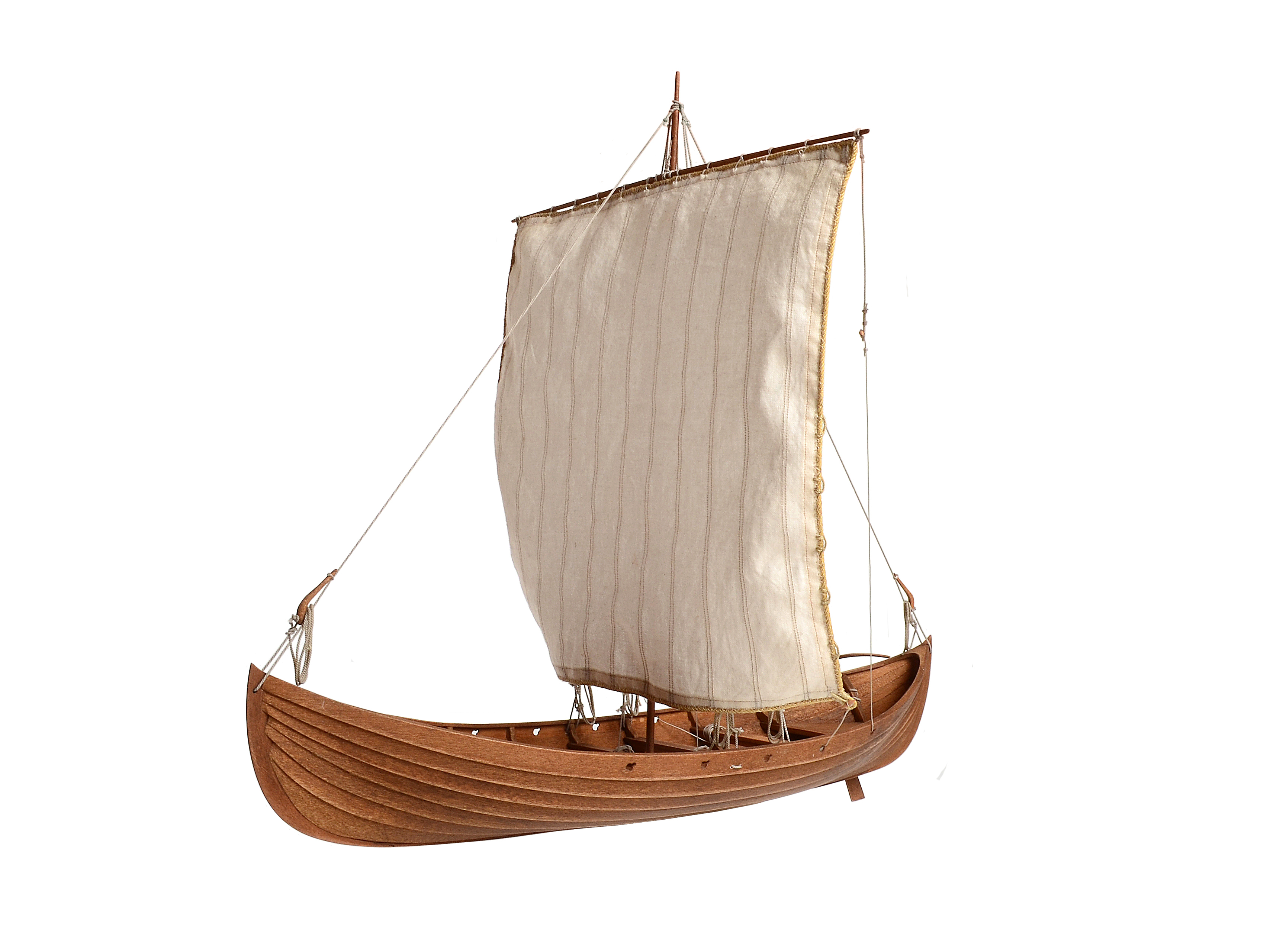 Древнерусская ладья. Ладья устаревшее. Корабль викингов драккар. Новгородская ладья 1 72. Ладья устаревшее.