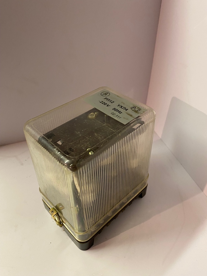 Ручной шиповальный станок. Рп-12 м реле двухпозиционное. Реле рп-23 220в. Рп 12. Реле промежуточное рп 12 м ухл4.
