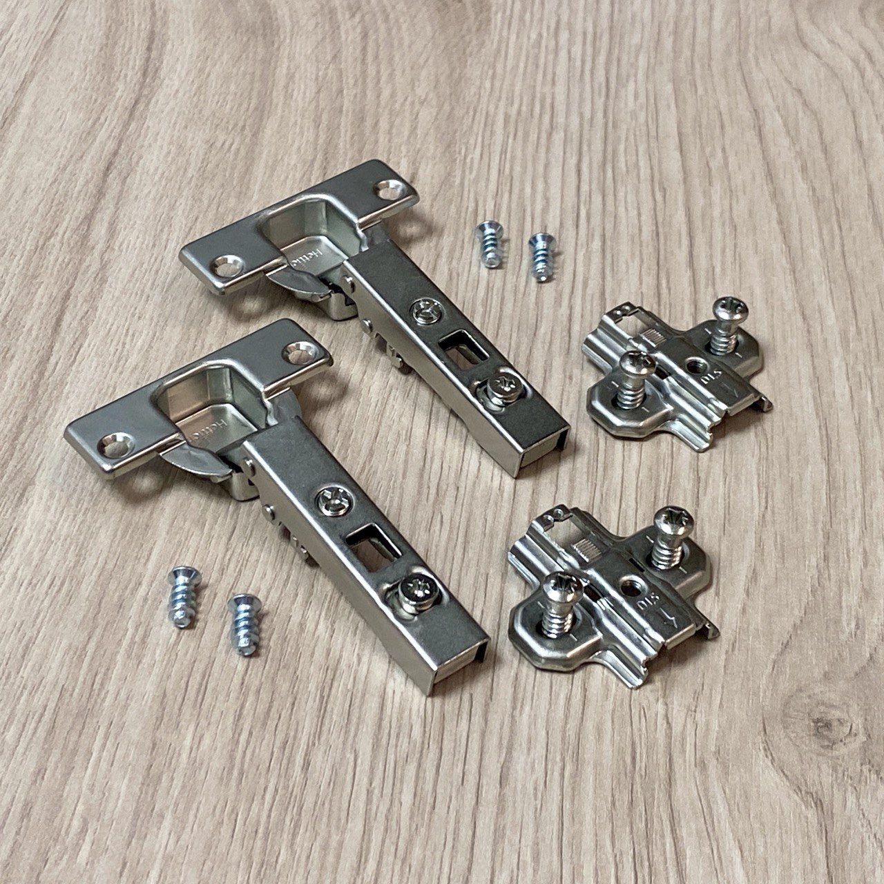 Петля Intermat 9943 110 накладная 1029518 Hettich