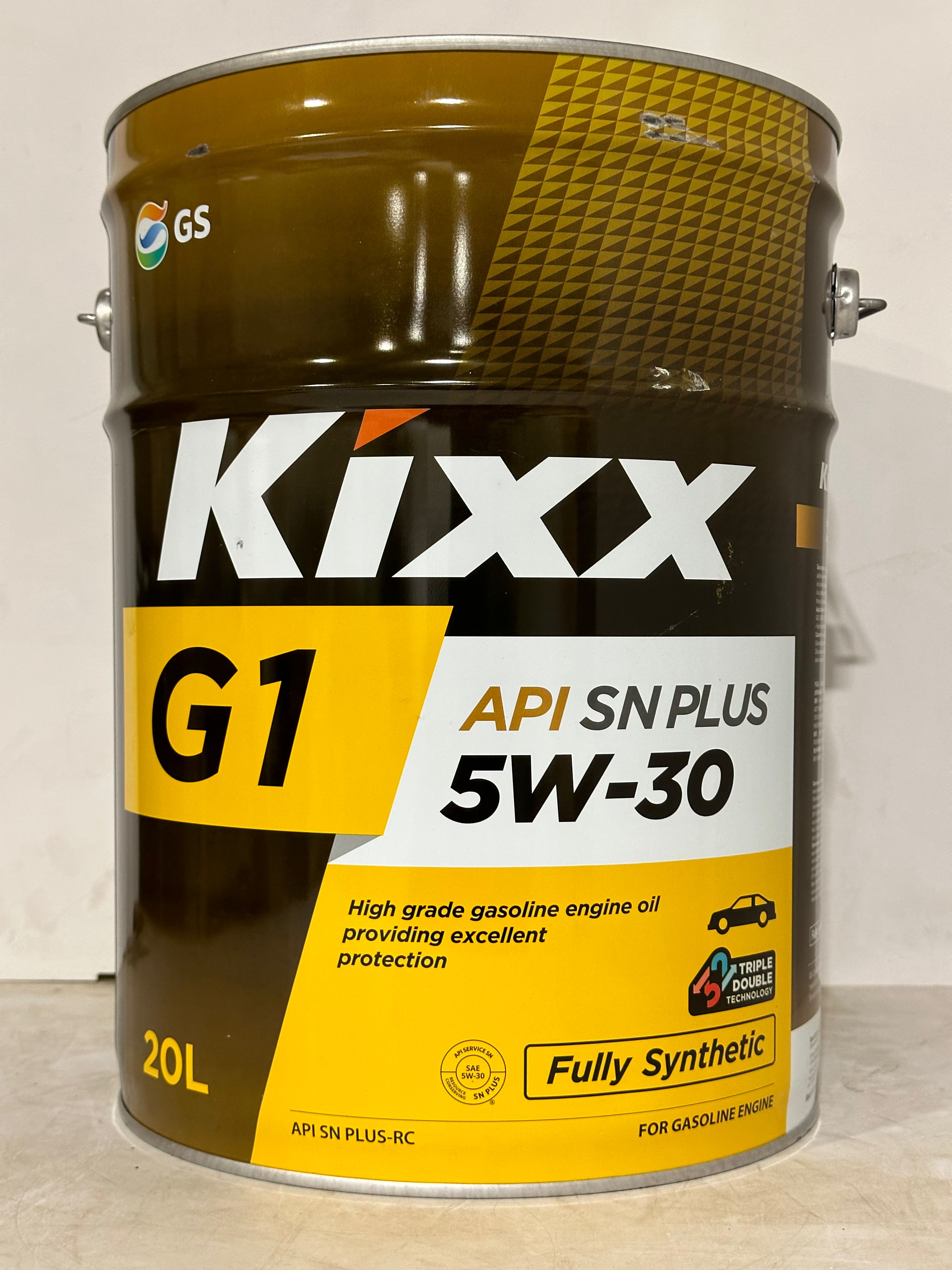 Kixx5W-30,Масломоторное,Синтетическое,20л