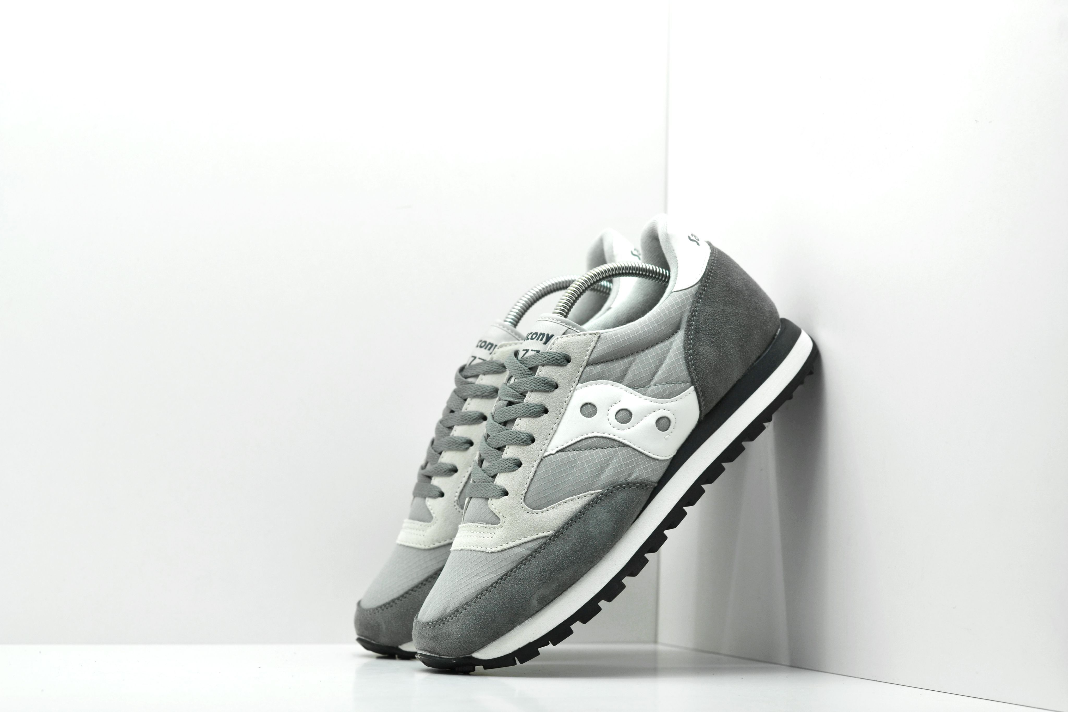 Saucony sales jazz sneakers