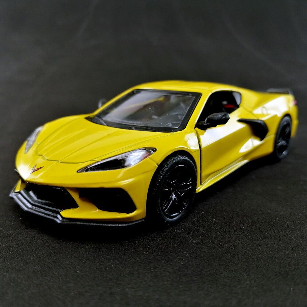 Металлическая машинка Шевроле Корвет Chevrolet Corvette 2021 Kinsmart 1:36  5432DKT инерционная, цвет Желтый - купить с доставкой по выгодным ценам в  интернет-магазине OZON (840261021)