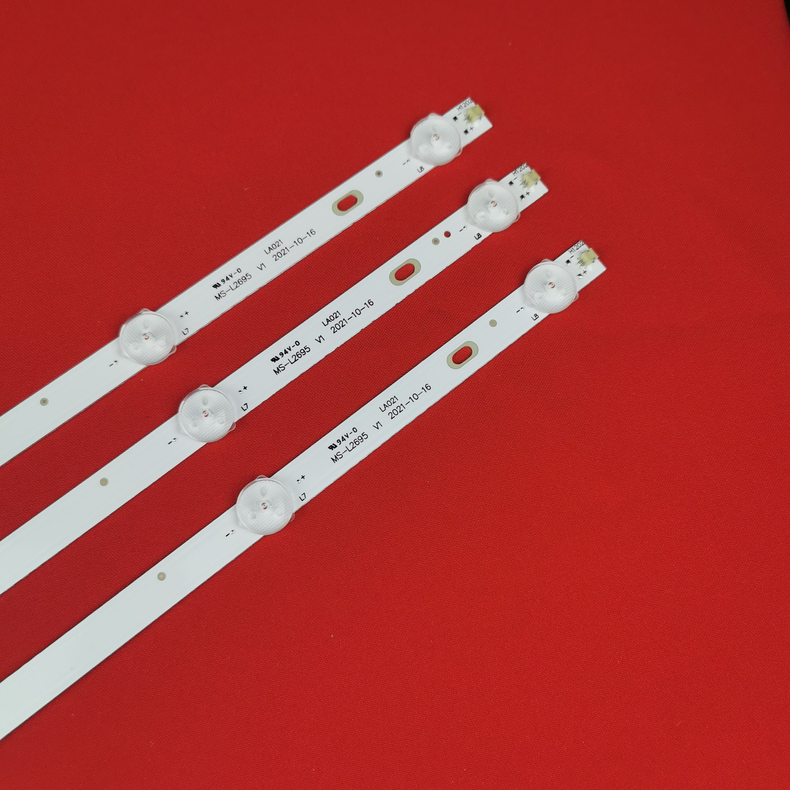 Подсветка MS-L2695 / SJ.CX.D4000402-3030CS-M для тв CENTEK CT-8240, TELEFUNKEN TF-LED40S44T2
