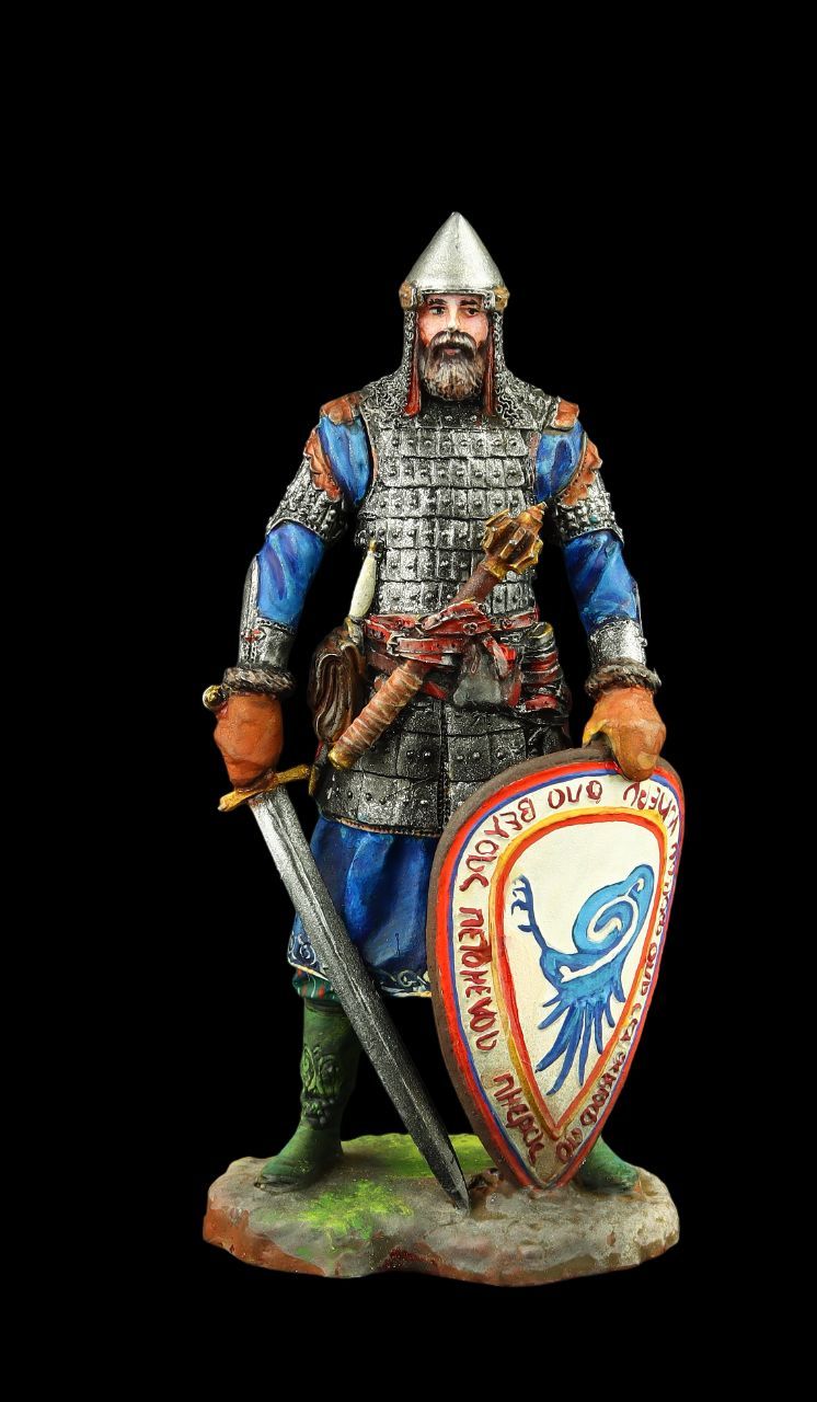 княжеская дружина старшая и младшая. старший дружинник. старшая дружина в древней руси это. старший дружинник. первая военная организация восточных славян княжеская дружина.