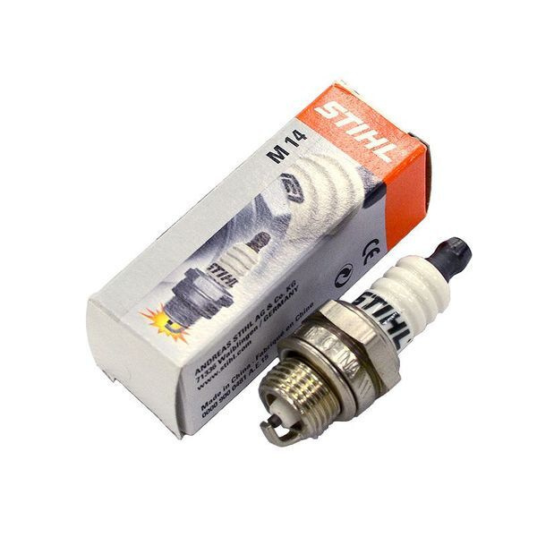 Свеча зажигания stihl 00004007016. Свеча зажигания для stihl ms 180. Свеча для триммера. Свеча на бензопилу штиль 180. Свеча для бензопилы штиль мс 180.