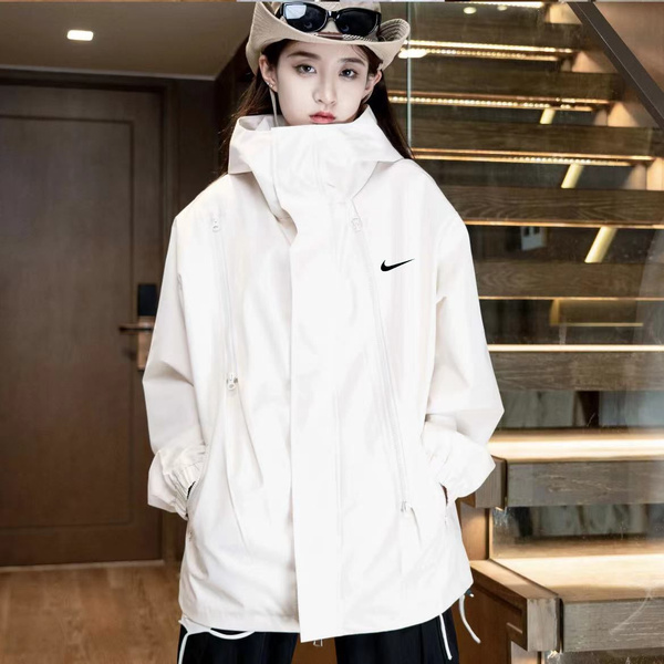 Плащ Nike - купить с доставкой по выгодным ценам в интернет-магазине ...