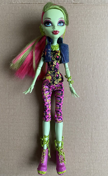 Кукла Monster High Венера Макфлайтрап, Mattel - купить с доставкой по ...