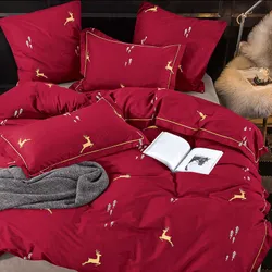 Качественный комплект постельного белья из 100% хлопка (сатина)класса люкс. Сатин очень приятная ткань на ощупь, немного  ...