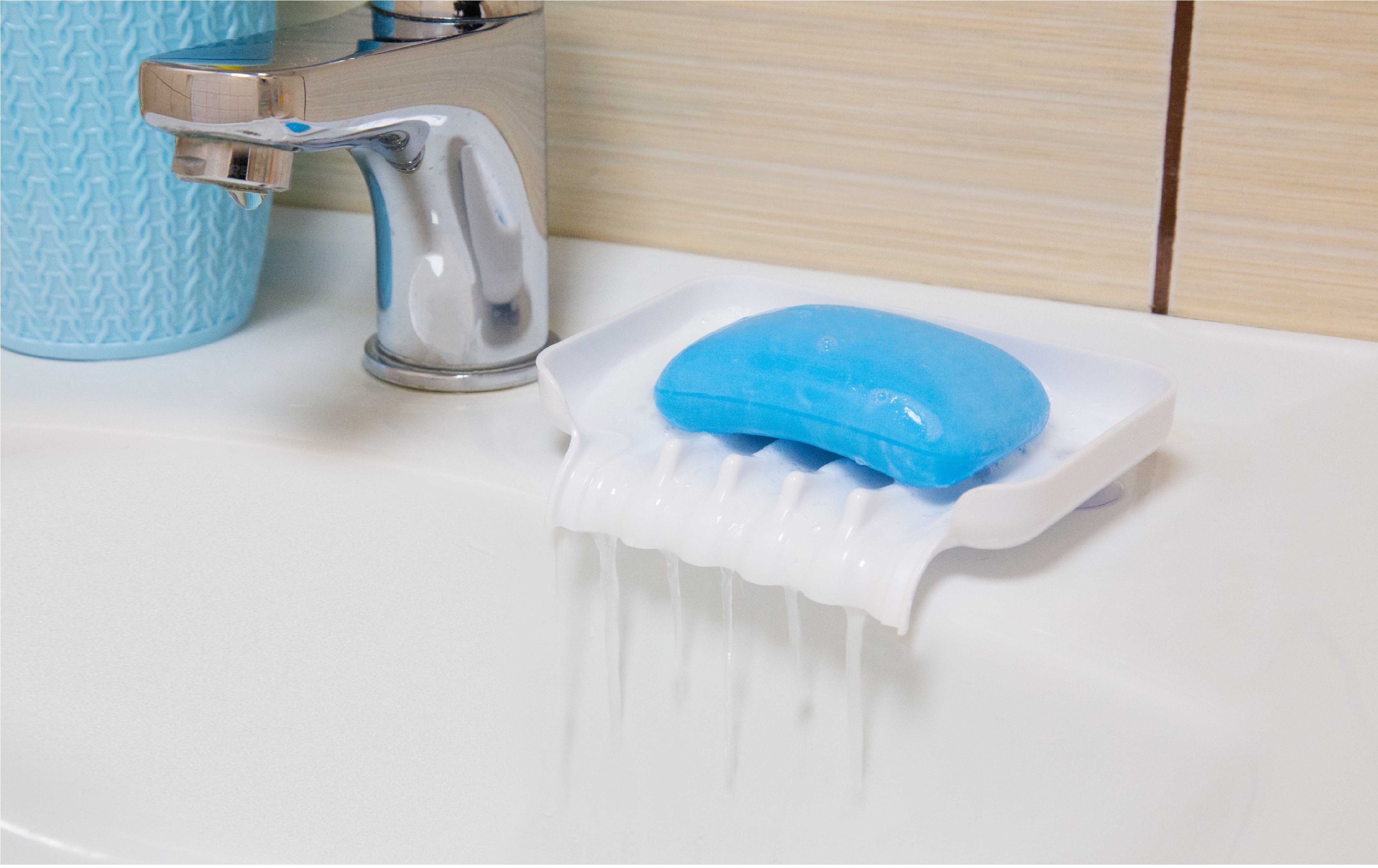 мыльница с поддоном. мыльница для ванной на присосках на валберис. мыльница лепесток со сливом. мыльница для ванной со сливом. мыльница подвесная simple500.