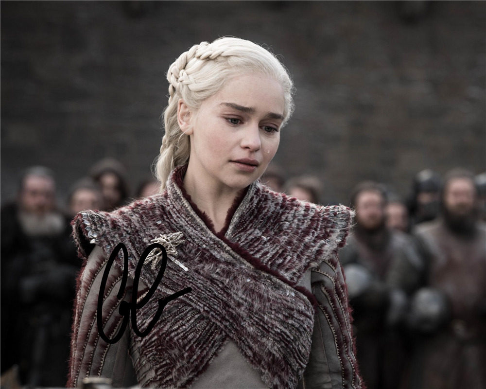 Why All the 'Game of Thrones' Women Are Dressing Alike in Season 8 Glamour