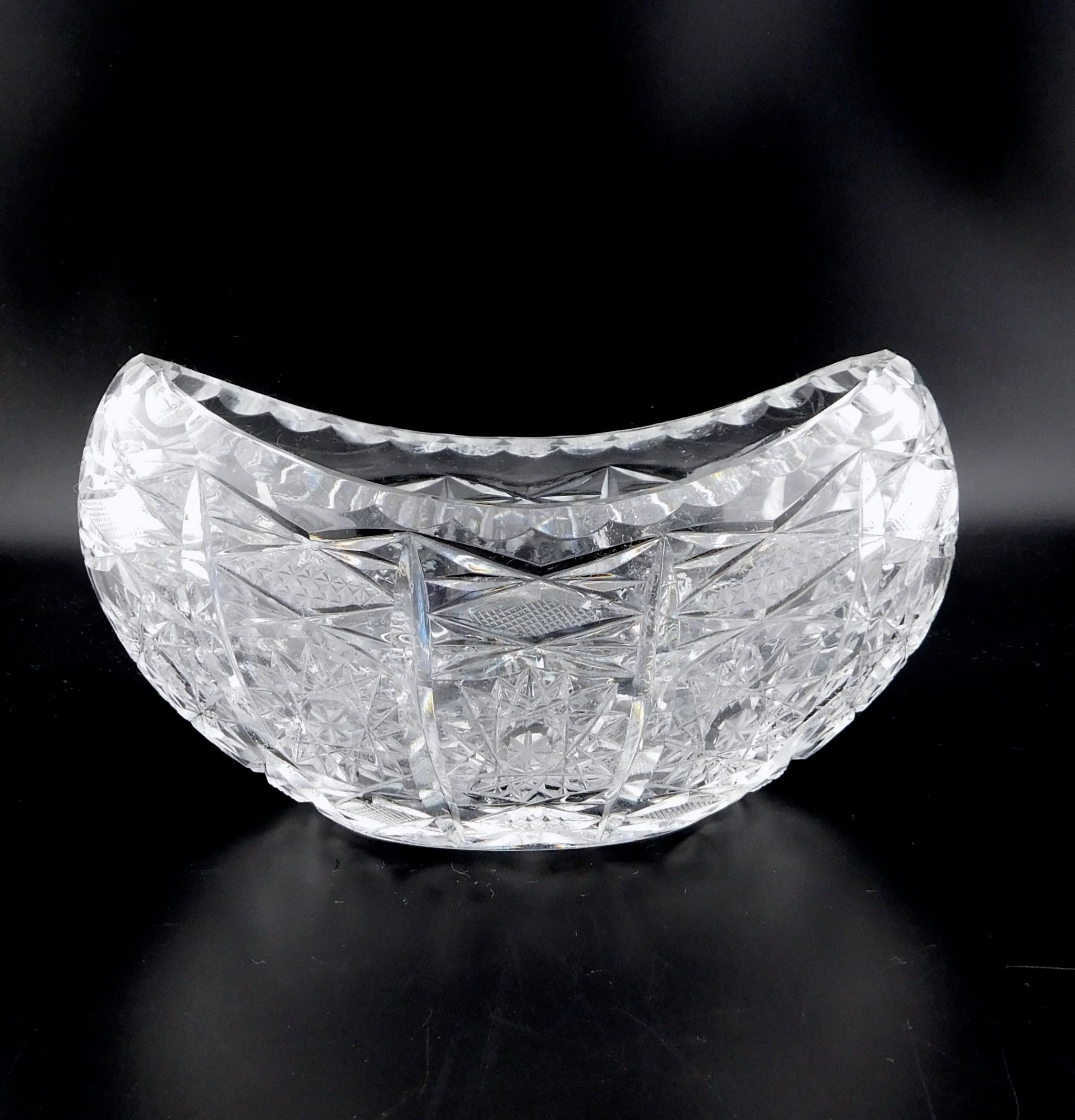 Хрусталь чсср. Ваза ладья хрусталь богемия. Хрустальный салатник ладья чехословакия. Ладья югославия хрусталь. Ладья хрусталь.