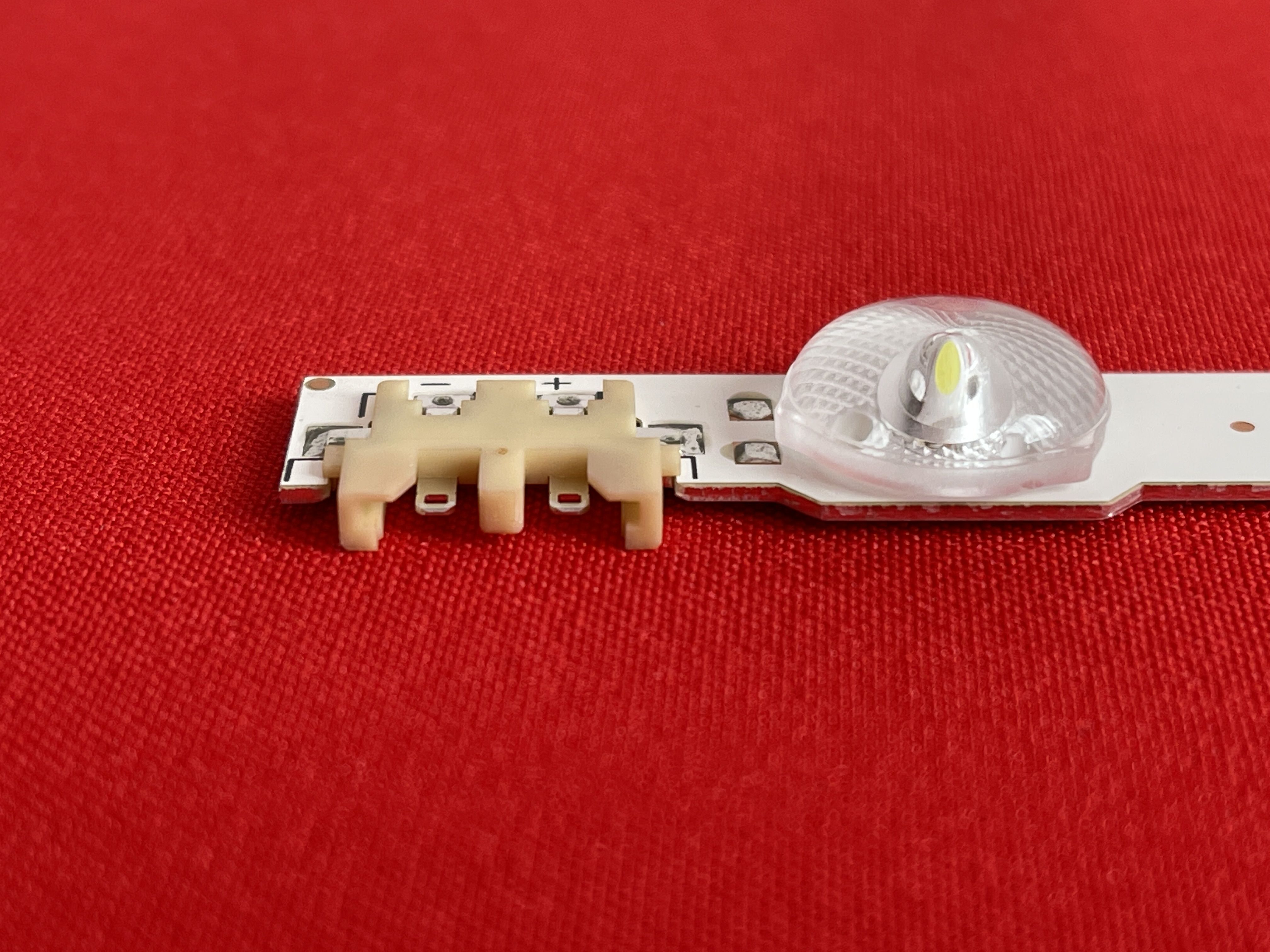 Подсветка для SAMSUNG UE32F5000AK UE32F5300AK UE32F5020AK UE32F4000AW UE32F4500AK UE32F6200AK UE32F6100AK UE32F4020AW UE32F6400AK UE32F4510AK UE32F5500AK UE32F6800AB; 2013SVS32H D2GE-320SC0-R3