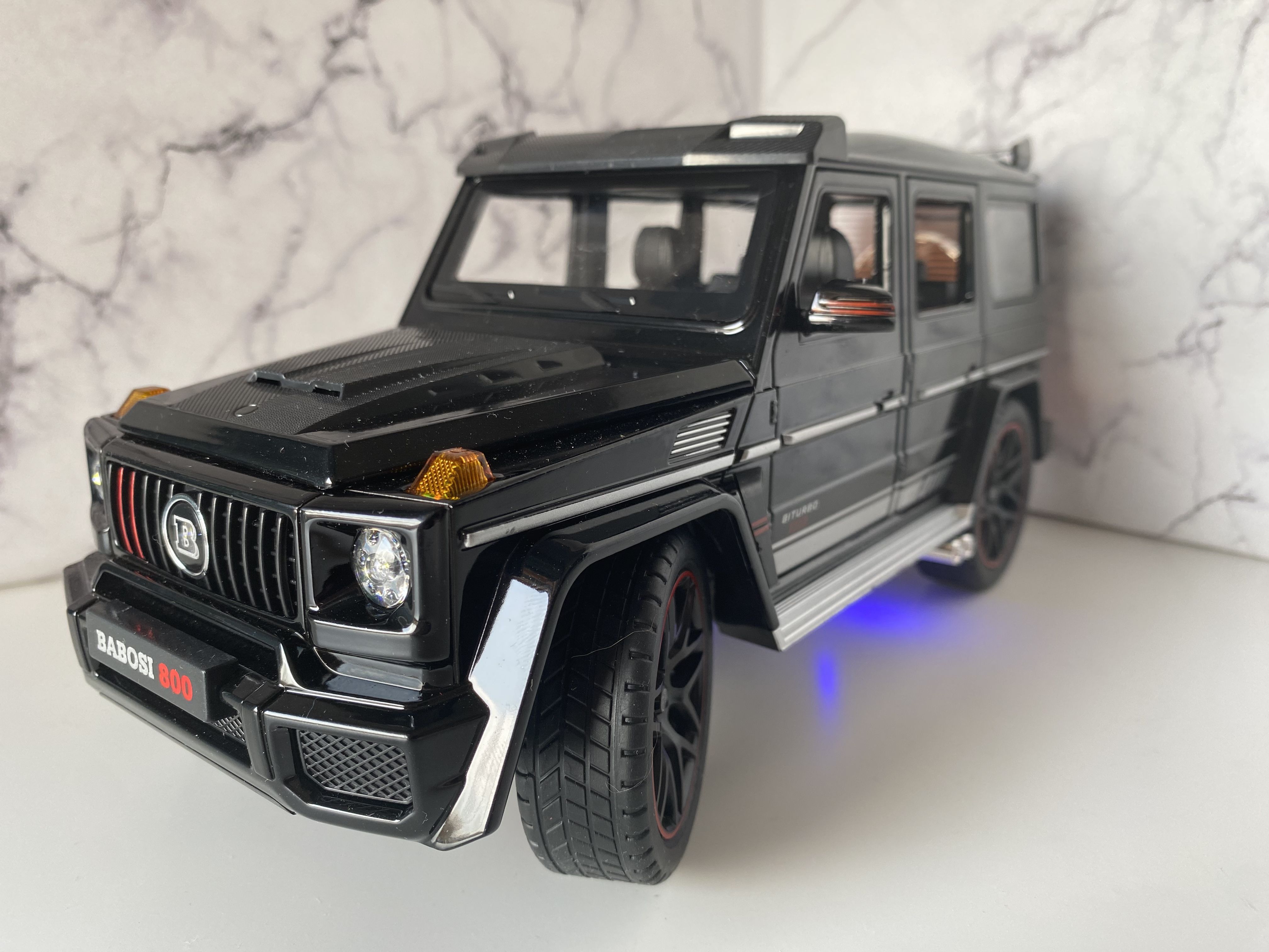 Детская игрушка, металлическая инерционная модель Mercedes-Benz G 63 ( Мерседес Бенз Гелик, Г класс, Дым, Световые эффекты) / Масштаб 1:18 -  купить с доставкой по выгодным ценам в интернет-магазине OZON (906582305)